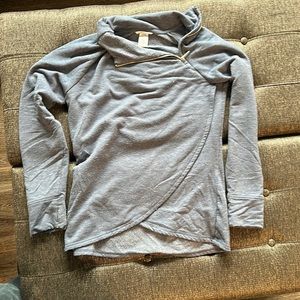 Jockey women’s sweatshirt. Color blue. Size medium